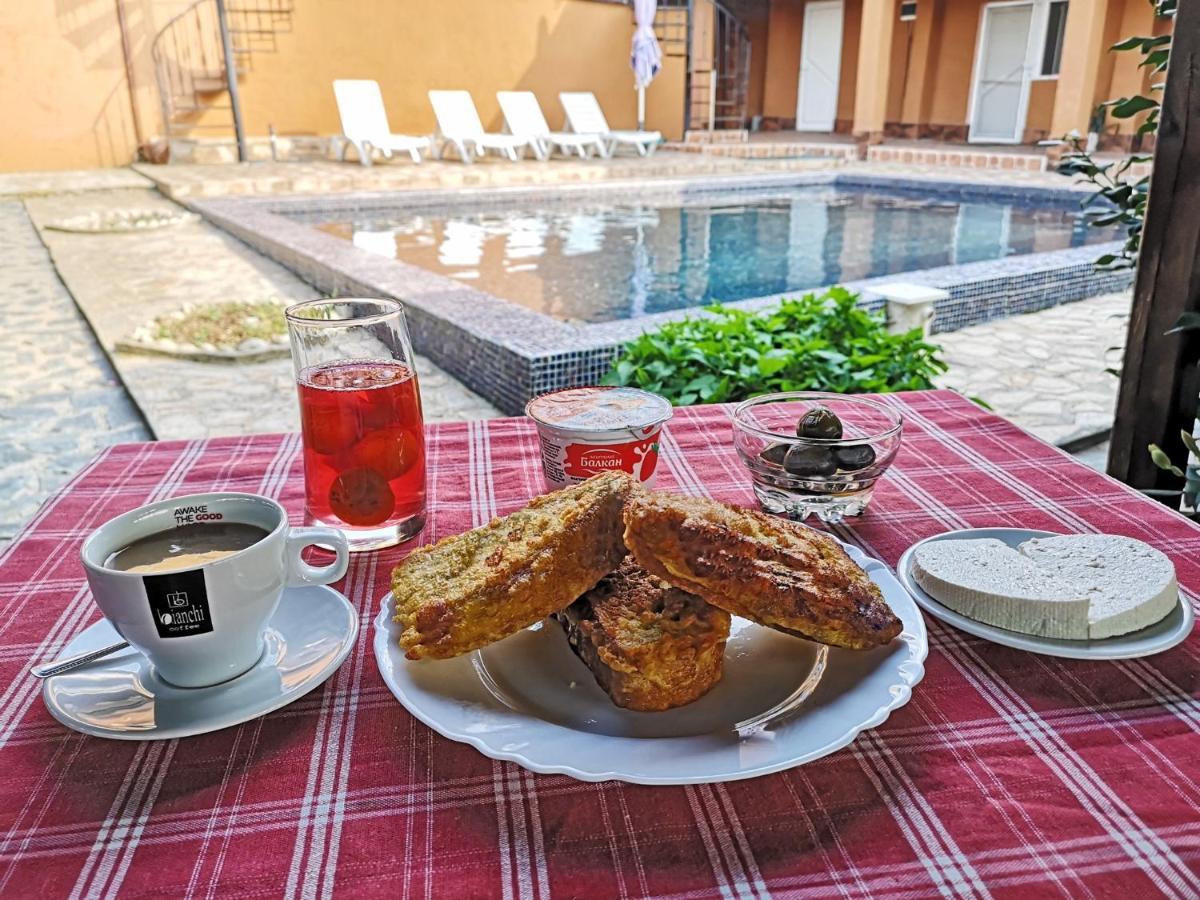 Bali Petrich Otel Dış mekan fotoğraf